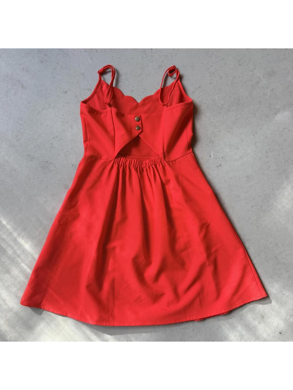 Red Scalloped Dress With Pockets Size Small - Picture 2 of 8
